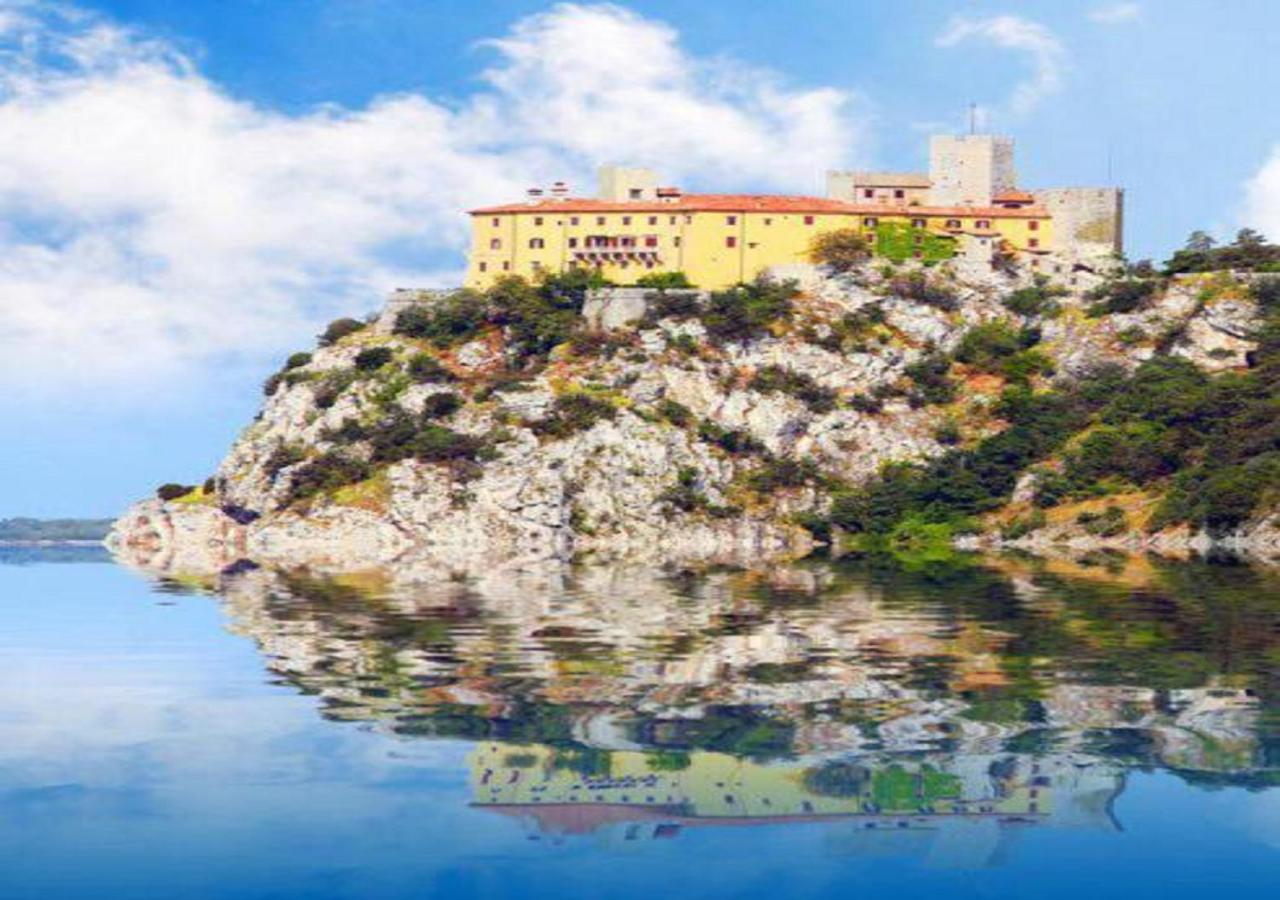 Casa Vacanze All'Orizzonte Duino Exterior photo